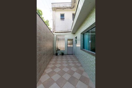 Casa à venda com 340m², 4 quartos e 6 vagasQuintal