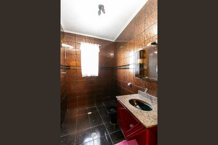 Casa à venda com 340m², 4 quartos e 6 vagasBanheiro 3