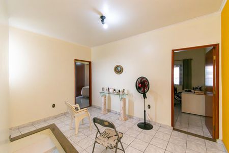 Casa à venda com 340m², 4 quartos e 6 vagasHall