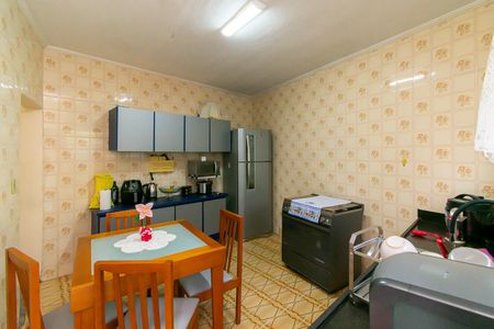 Casa à venda com 340m², 4 quartos e 6 vagasCozinha
