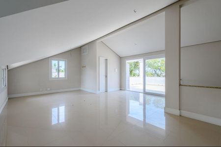 Casa à venda com 294m², 3 quartos e 3 vagasCasa 10