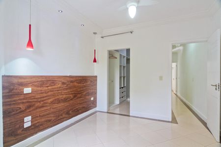 Quarto 1 de casa para alugar com 2 quartos, 100m² em Jardim Monjolo, São Paulo