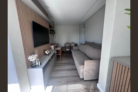 Sala de apartamento à venda com 3 quartos, 66m² em Jardim Timbauhy, Barueri