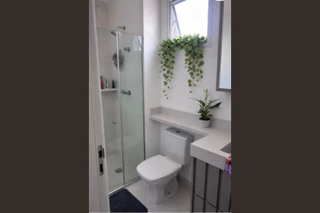 Apartamento à venda com 66m², 3 quartos e 2 vagasBanheiro 