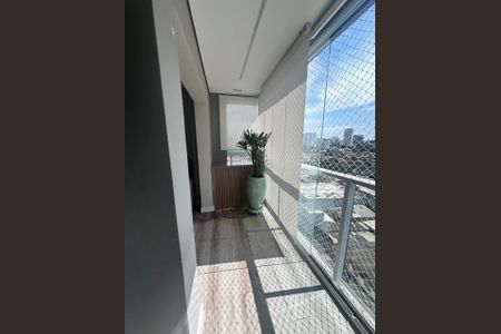 Apartamento à venda com 66m², 3 quartos e 2 vagasVaranda