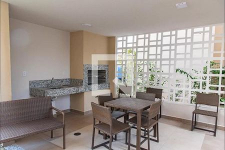 Apartamento à venda com 33m², 2 quartos e sem vagaÁrea comum - Churrasqueira