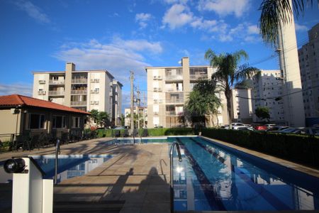 Apartamento à venda com 70m², 2 quartos e 1 vagaÁrea comum - Piscina