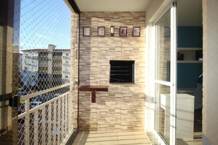 Apartamento à venda com 70m², 2 quartos e 1 vagaVaranda