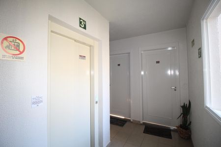 Apartamento à venda com 70m², 2 quartos e 1 vagaCorredor
