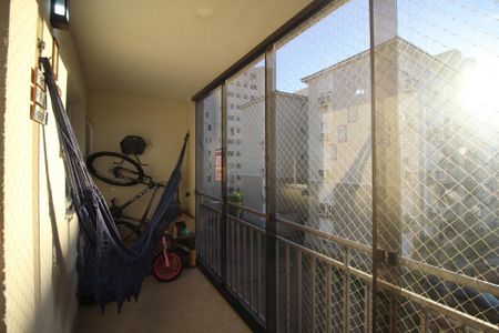 Apartamento à venda com 70m², 2 quartos e 1 vagaVaranda