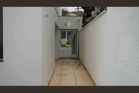 Corredor externo de casa à venda com 4 quartos, 340m² em Alphaville, Santana de Parnaíba