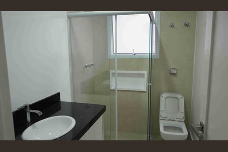 Casa para alugar com 340m², 4 quartos e 2 vagas Casa para alugar com 340m², 4 quartos e 2 vagasBanheiro - Suite3