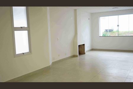 Casa para alugar com 340m², 4 quartos e 2 vagas Casa para alugar com 340m², 4 quartos e 2 vagasSala Estar