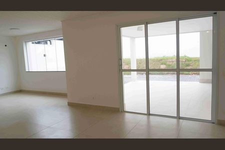 Casa para alugar com 340m², 4 quartos e 2 vagas Casa para alugar com 340m², 4 quartos e 2 vagasSala Jantar