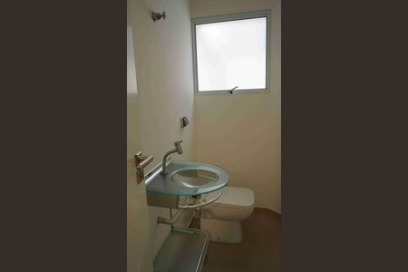 Casa para alugar com 340m², 4 quartos e 2 vagas Casa para alugar com 340m², 4 quartos e 2 vagasLavabo