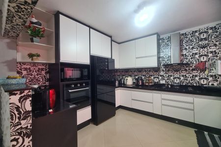 Casa à venda com 125m², 2 quartos e 1 vaga