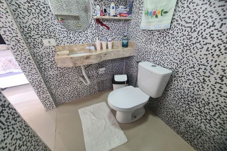 Casa à venda com 125m², 2 quartos e 1 vaga