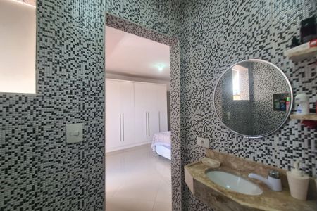 Casa à venda com 125m², 2 quartos e 1 vaga