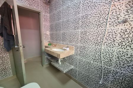 Casa à venda com 125m², 2 quartos e 1 vaga