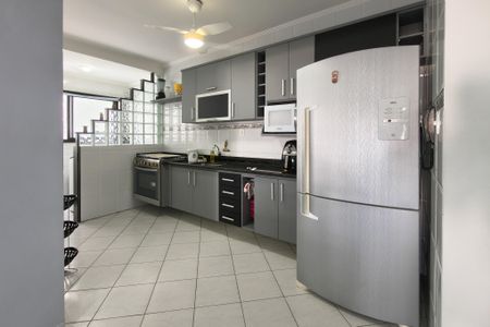 Apartamento para alugar com 86m², 2 quartos e 1 vagaCozinha 