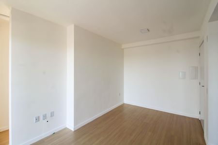 Sala de apartamento à venda com 3 quartos, 71m² em Igara, Canoas