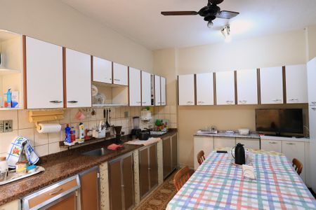 Casa para alugar com 206m², 4 quartos e 3 vagasCopa