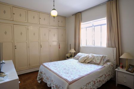 Casa para alugar com 206m², 4 quartos e 3 vagasQuarto