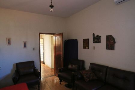 Casa para alugar com 206m², 4 quartos e 3 vagasQuarto 1