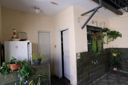 Casa para alugar com 206m², 4 quartos e 3 vagasQuarto e Banheiro de Serviço