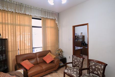 Sala de casa para alugar com 4 quartos, 206m² em Renascença, Belo Horizonte