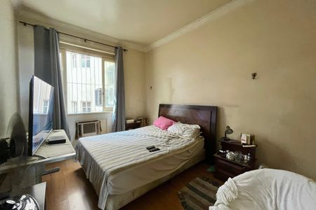 Apartamento à venda com 180m², 4 quartos e 1 vagaQuarto 2