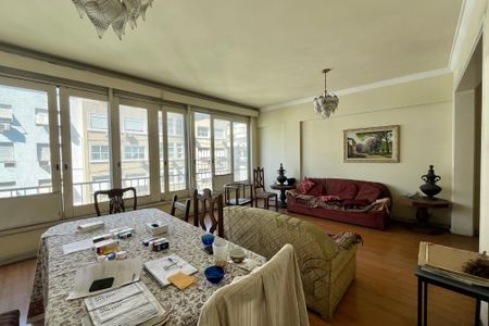 Apartamento à venda com 180m², 4 quartos e 1 vagaSala 