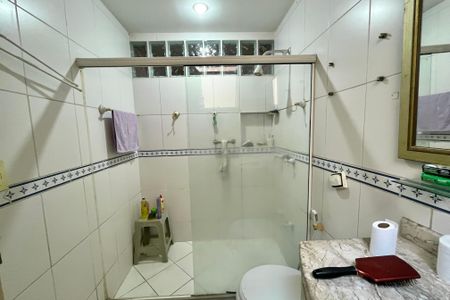 Apartamento à venda com 180m², 4 quartos e 1 vagaBanheiro social 