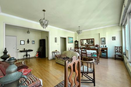 Apartamento à venda com 180m², 4 quartos e 1 vagaSala 