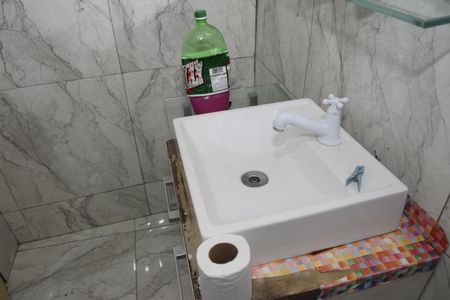 Casa para alugar com 70m², 2 quartos e sem vagaBanheiro