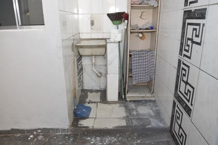 Casa para alugar com 70m², 2 quartos e sem vagaLavanderia