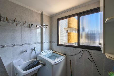 Apartamento para alugar com 76m², 2 quartos e 1 vagaÁrea de Serviço