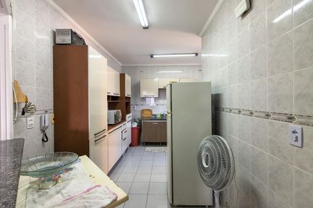 Apartamento para alugar com 76m², 2 quartos e 1 vagaCozinha 
