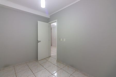Quarto 2 de apartamento à venda com 2 quartos, 52m² em Jardim Roberto, Osasco