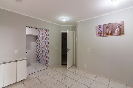 Sala  de apartamento à venda com 2 quartos, 52m² em Jardim Roberto, Osasco