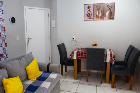 sala de apartamento para alugar com 2 quartos, 52m² em Jardim Roberto, Osasco