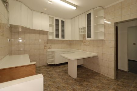 Casa para alugar com 160m², 3 quartos e 2 vagasCozinha