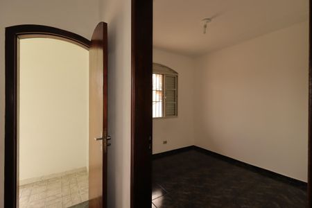 Casa para alugar com 160m², 3 quartos e 2 vagasCorredor