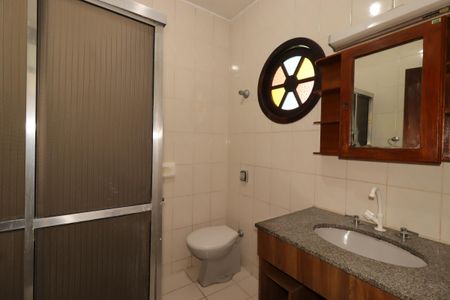 Casa para alugar com 160m², 3 quartos e 2 vagasBanheiro
