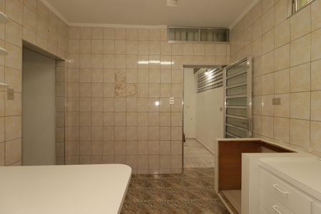 Casa para alugar com 160m², 3 quartos e 2 vagasCozinha