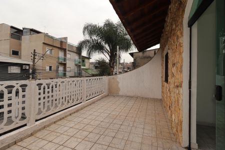 Casa para alugar com 160m², 3 quartos e 2 vagasQuintal