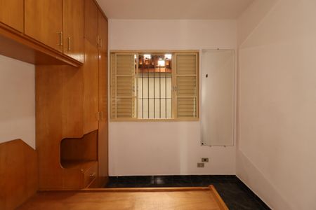 Casa para alugar com 160m², 3 quartos e 2 vagasQuarto 2