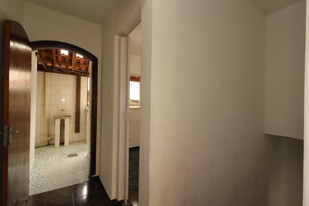 Casa para alugar com 160m², 3 quartos e 2 vagasCorredor
