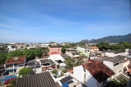 Sala 1 - Vista de apartamento para alugar com 3 quartos, 107m² em Taquara, Rio de Janeiro