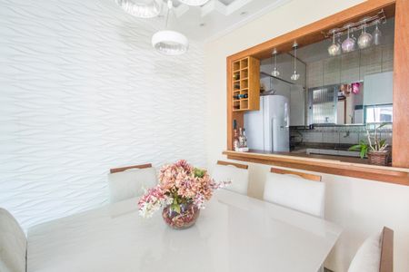 Sala de casa à venda com 2 quartos, 180m² em Vila Valqueire, Rio de Janeiro